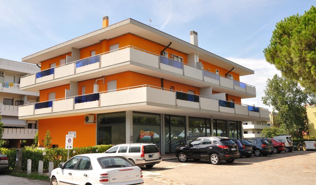 Condominio Biasin Bibione Eksteriør billede